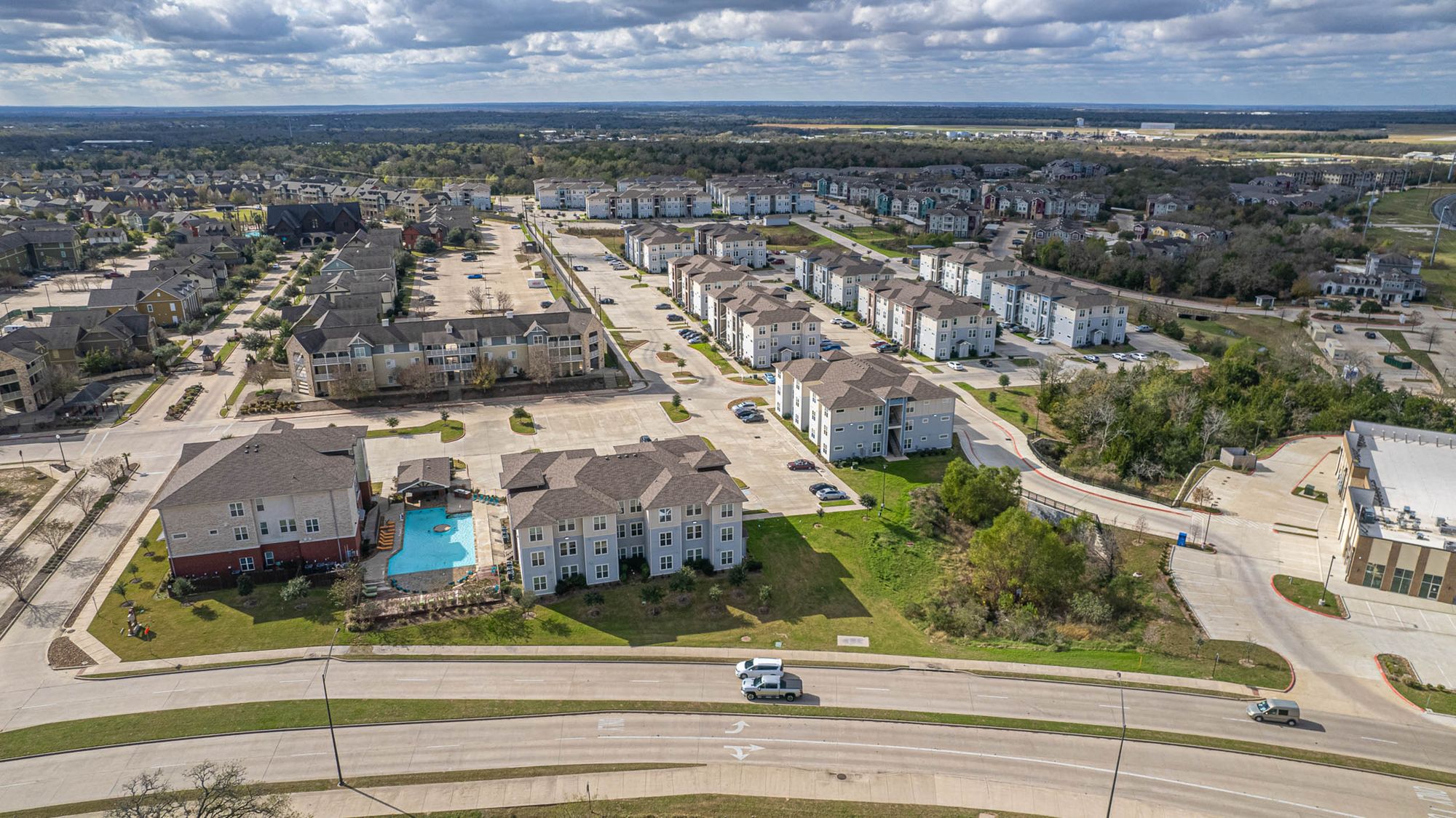 holleman crossing apartments near texas am university aerial view of community 6